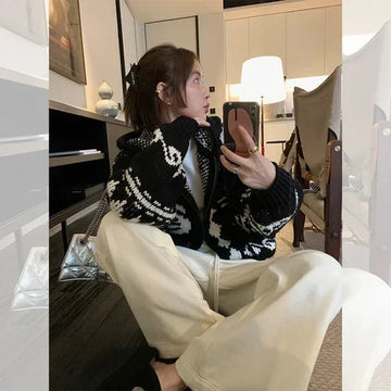 Women Vintage Hooded Jacquard Rose Warm Cardigan 2023 Winter New In Korean Fashion Sweater